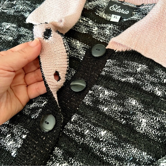 Elaris Hand-Loomed Black & White Collared Sweater - Picture 11 of 14